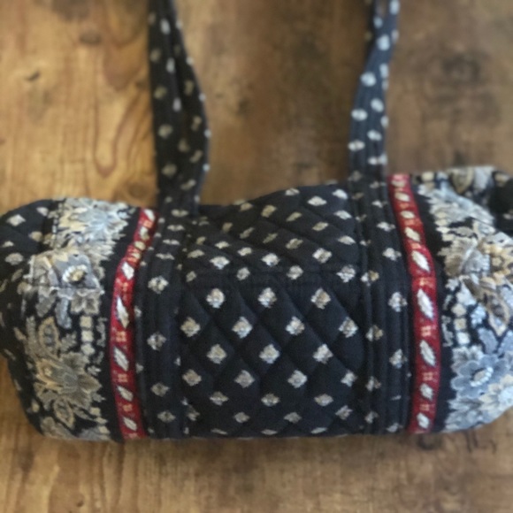 Vera Bradley | Black Quilt Hand Bag - Picture 5 of 6